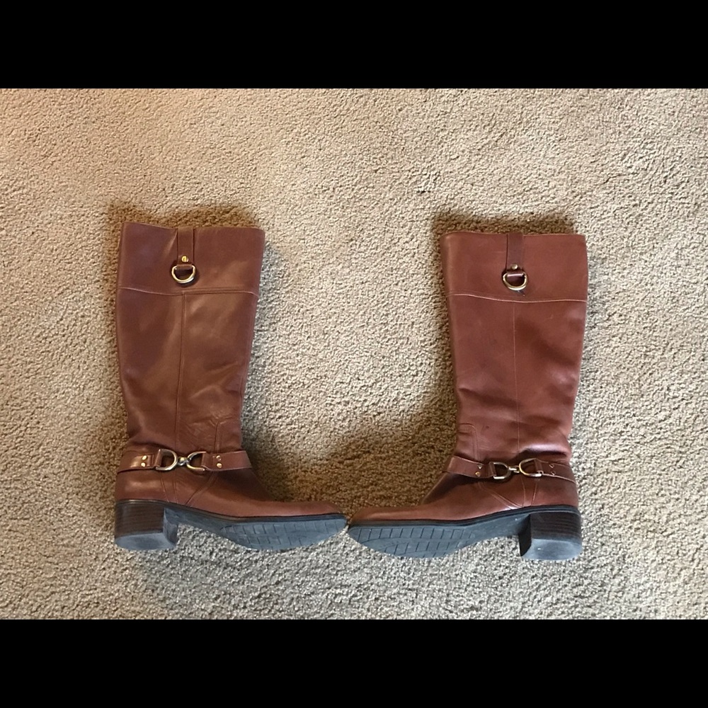 Bandolino boots